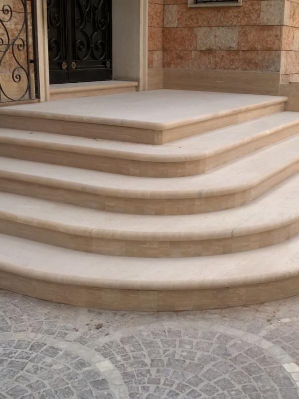 Scala in Travertino per esterni